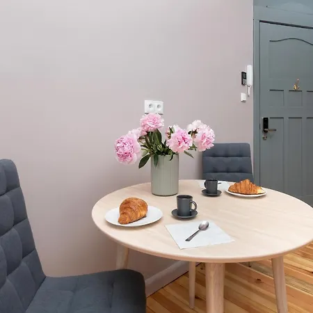 Apartment Rivoli Near The & Pier By Renters Sopot