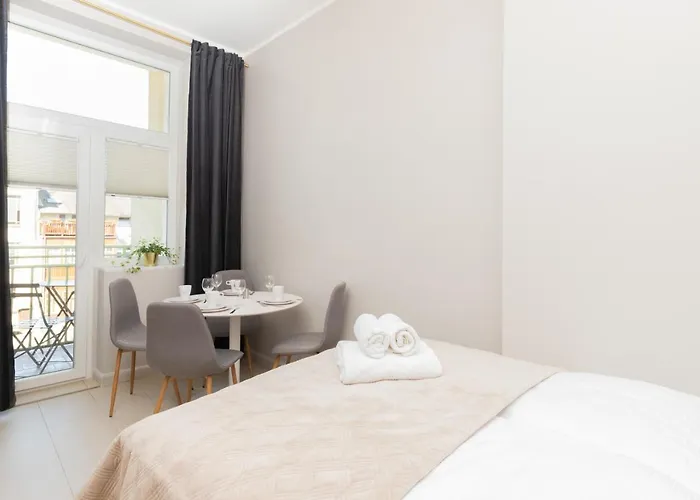 Rivoli Near The & Pier By Renters